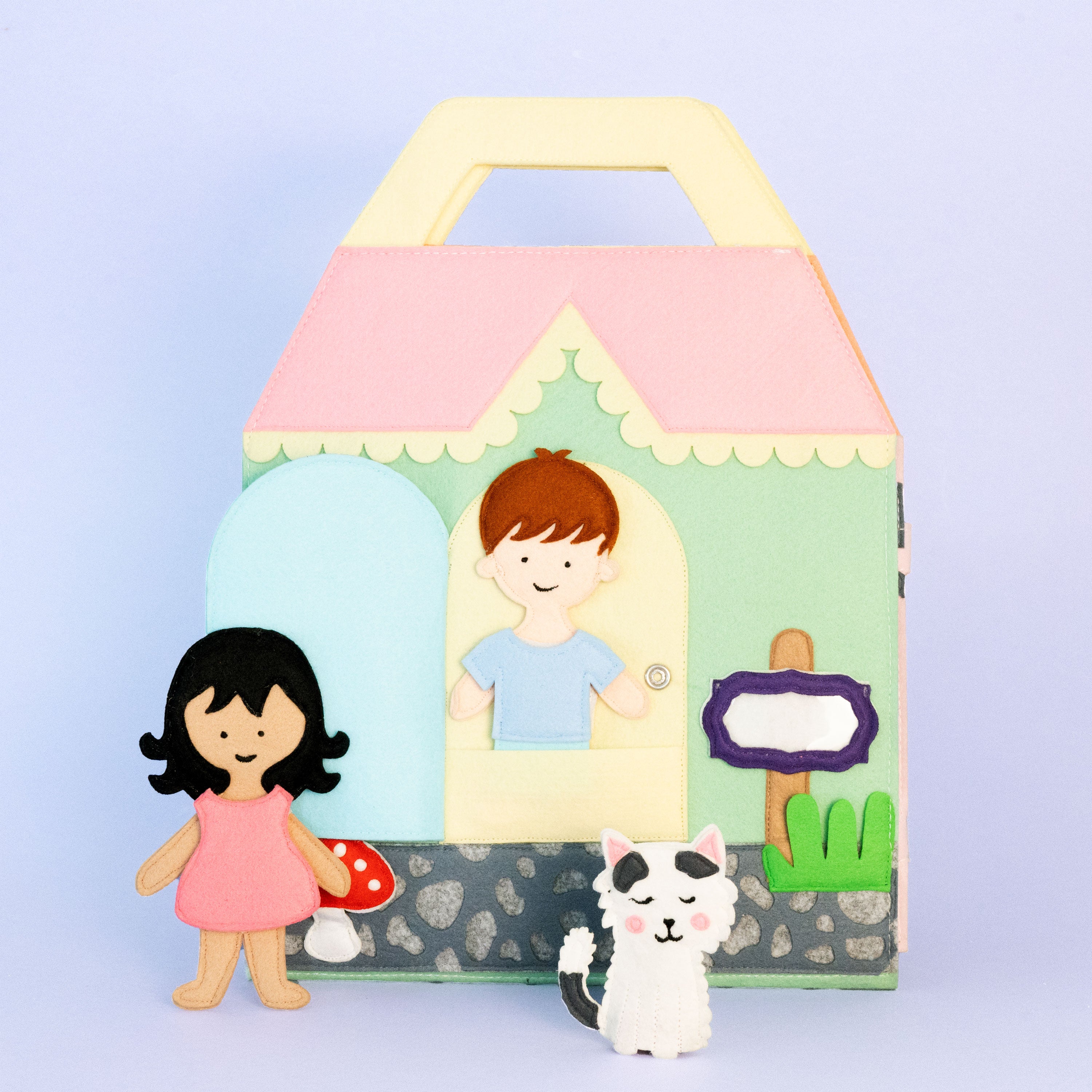 Travel Buddy Doll House